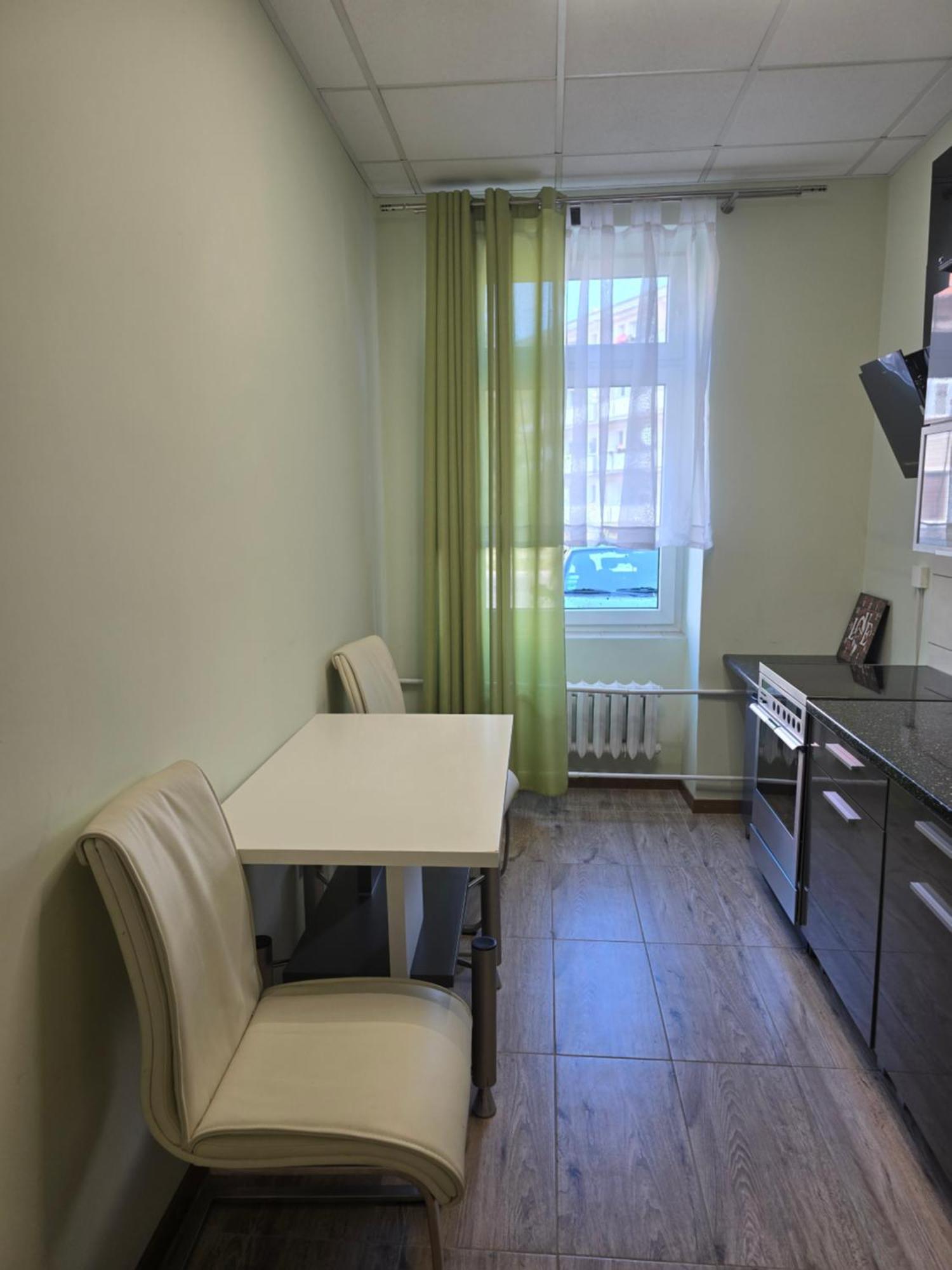 Hostel Krosnienska 12 Zielona Góra Extérieur photo